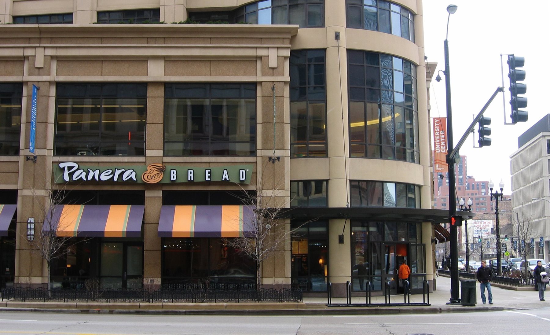 Panera Bread To Cut 300 Corporate Jobs Ahead Of Planned IPO - World ...